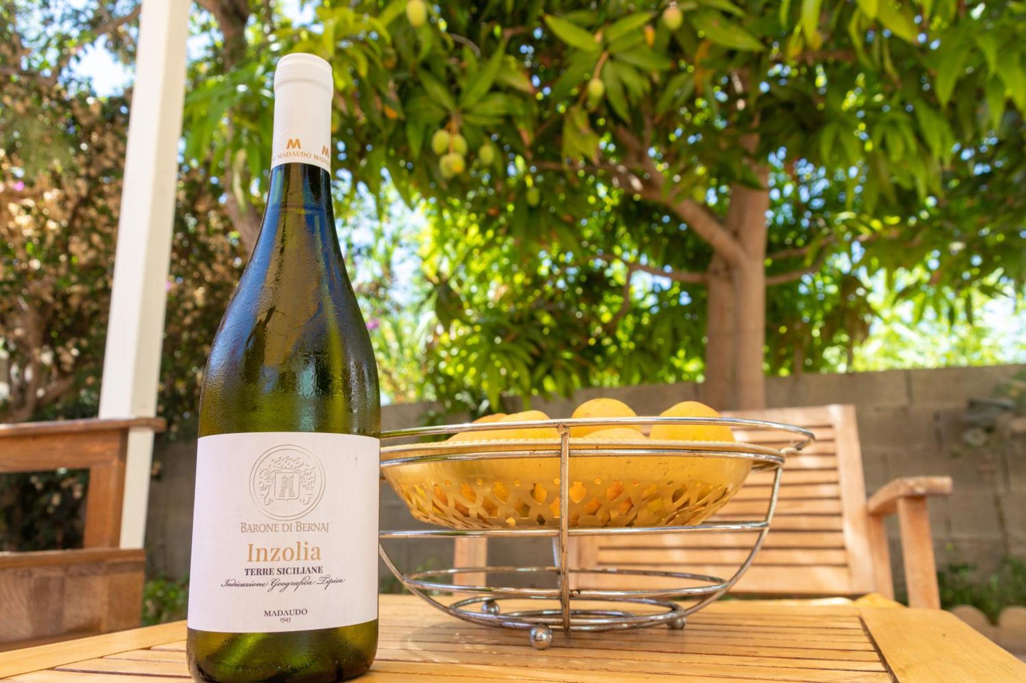 Amaris Mango Seafront Villa Granelli Zewnętrze zdjęcie